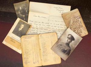 The 1915 photo and WW1 diary