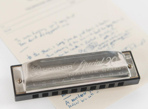 Bob Dylan's lyrics and harmonica