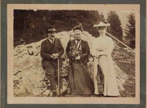 Photograph of Martha, Amalia and Sigmund Freud on holiday at Altaussee, Austria. 1905. Photographer unknown.