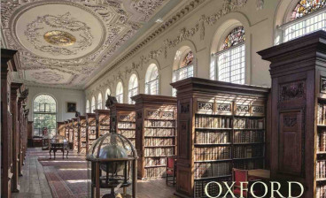 The cover of Oxford Libraries Architecture by Geoffrey Tyack