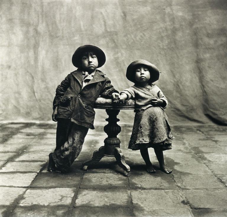 Irving Penn Cuzco Children