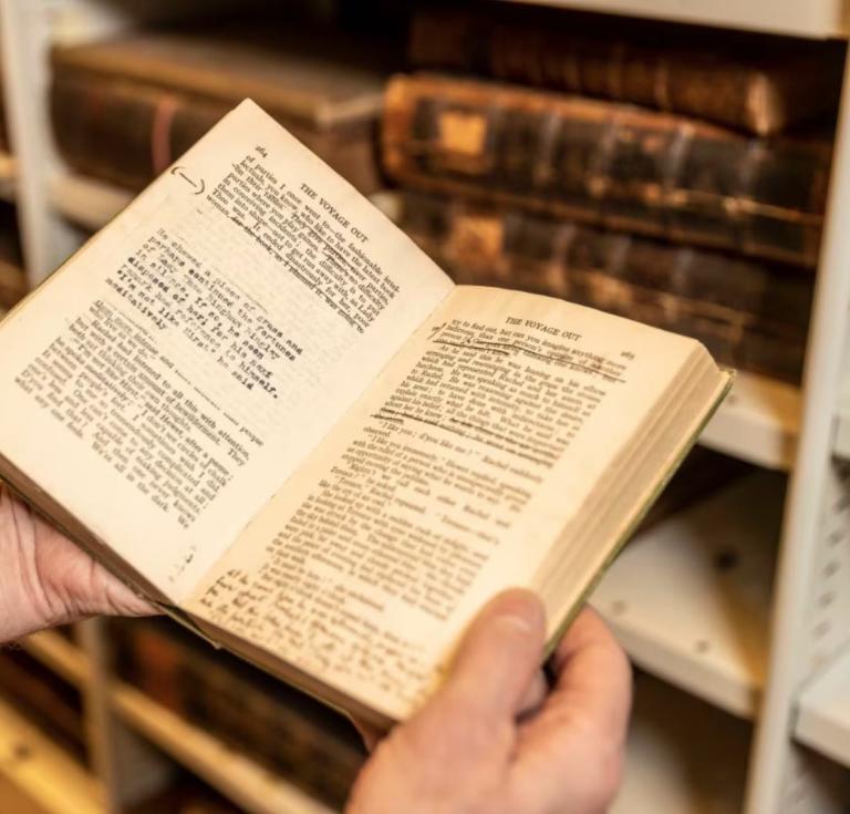 Woolf's copy with her annotations