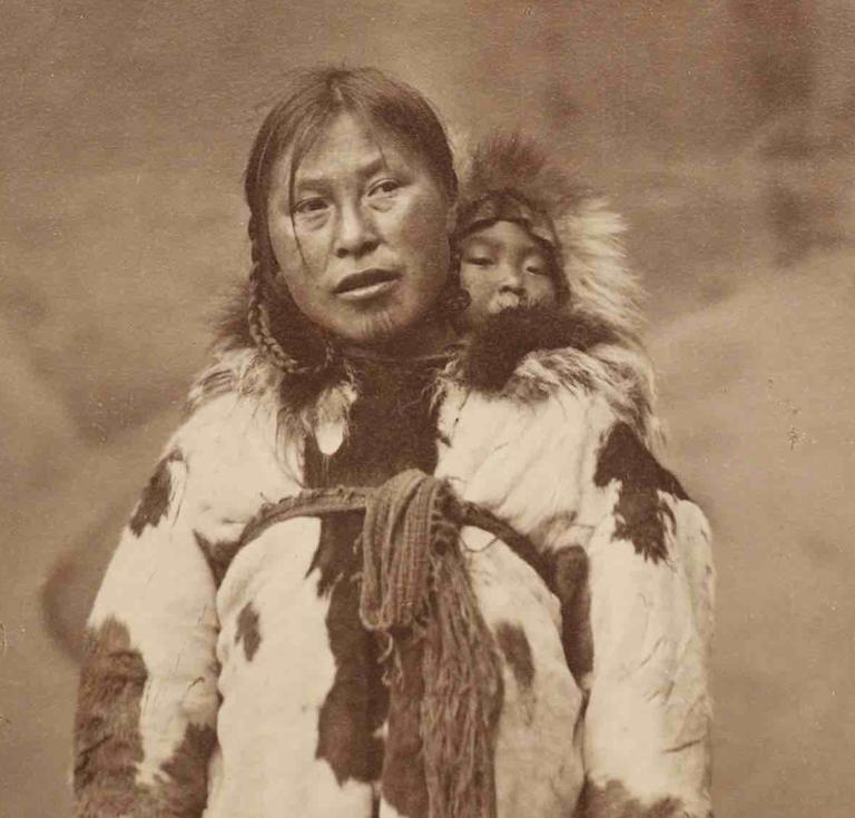 An Inuit woman with her child, portrait by Beverly Bennett Dobbs